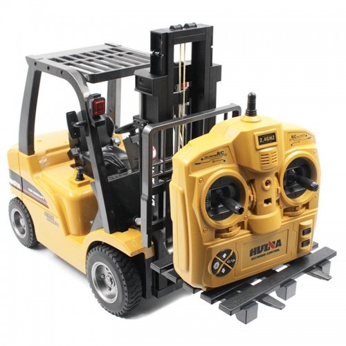 HUINA 1577- Rc forklift with 8 channels